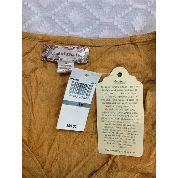 NWOT band of gypsies Yellow Long Sleeve tags removed for laundering Never worn - Picture 7 of 9